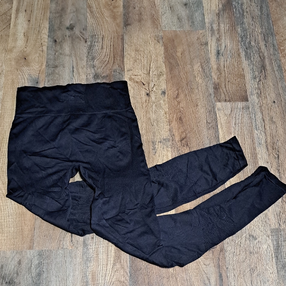 PINK Active Victoria's Secret Black Seamless Ribbed Leggings Size XS